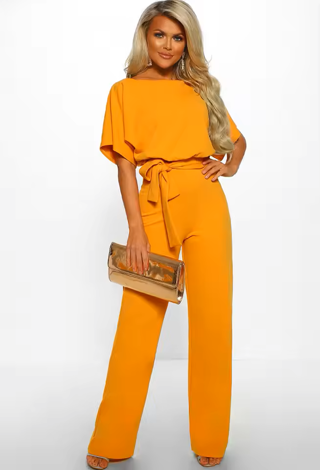 Rheya | Jumpsuit med skulpturell silhuett