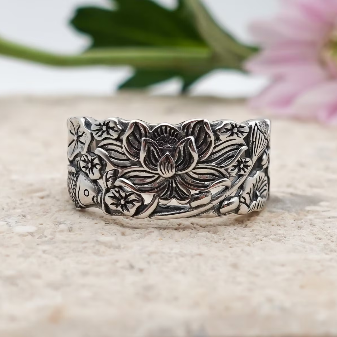 Symbolic Lotus Ring | Støtt brystkreft