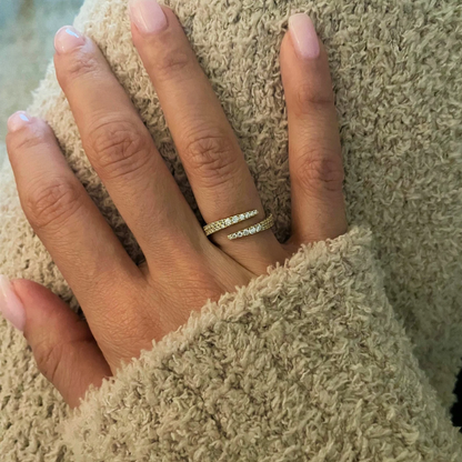 Lunaris Stoned Ring | Støtt brystkreft