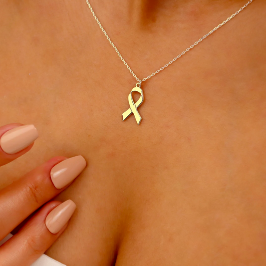 Strength Symbol Necklace | Støtte Brystkreft
