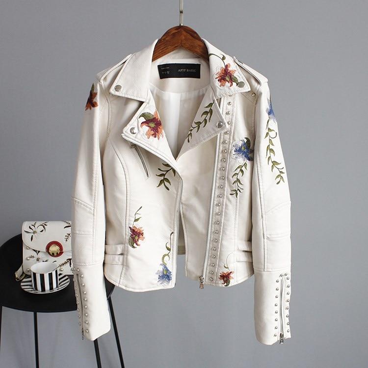 Solveig™ - Elegant Brodert Jakke