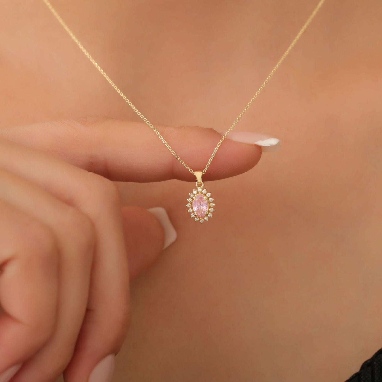 Romantic Gold Necklace | Støtt brystkreft